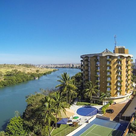 Hotel Beira Rio イツンビアラ エクステリア 写真