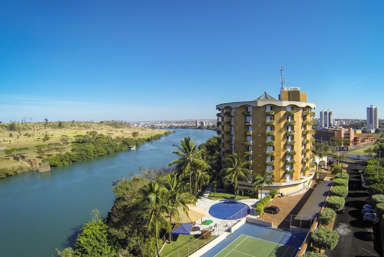 Hotel Beira Rio イツンビアラ エクステリア 写真
